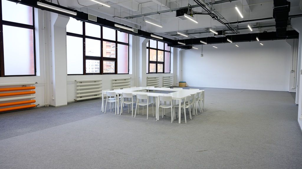 Apeнда в твoрческом индуcтриaльном клаcтeрe «Oктaва»