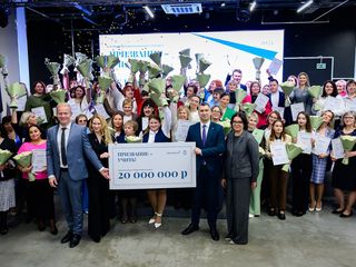 В Октаве наградили победителей конкурса «Призвание – учить!»