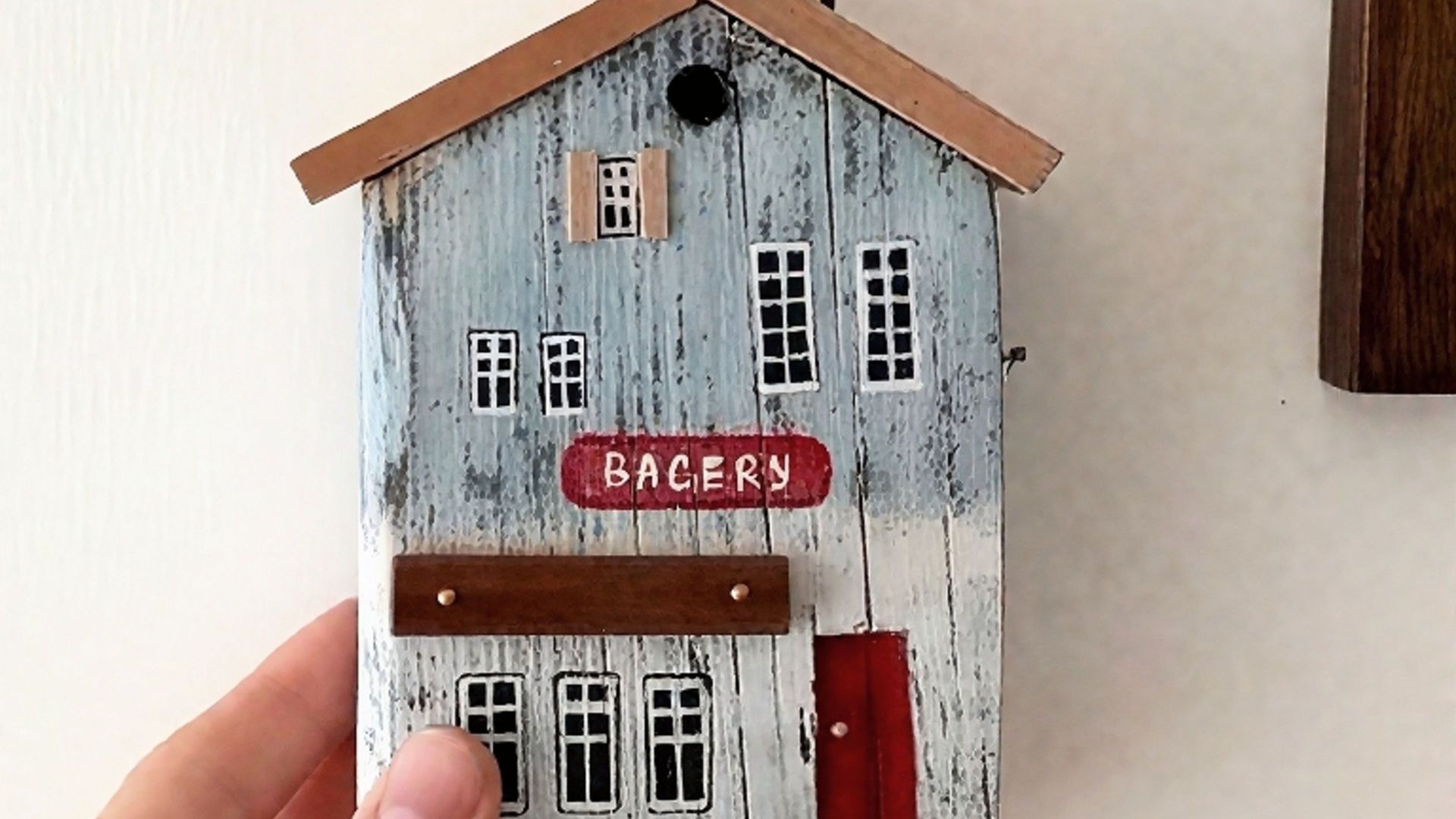 Мастер-класс «Ключница-домик»