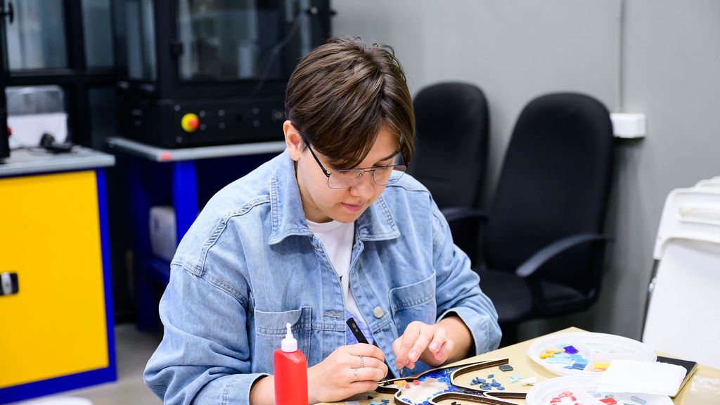 Мастер-класс «Картина из мозаики»